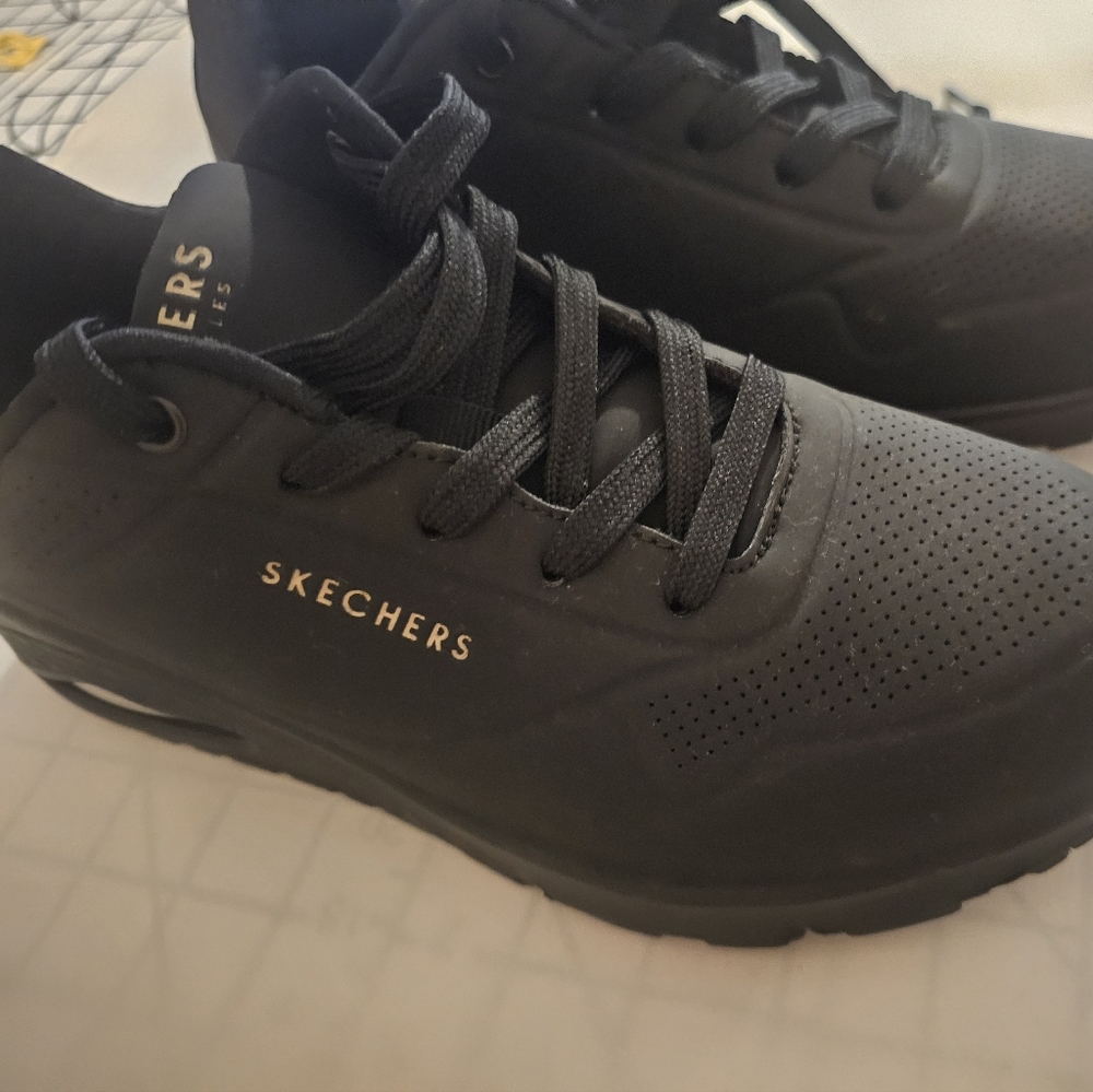 Sketchers